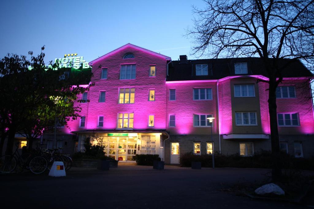 Hotel Moelndals Bro Экстерьер фото