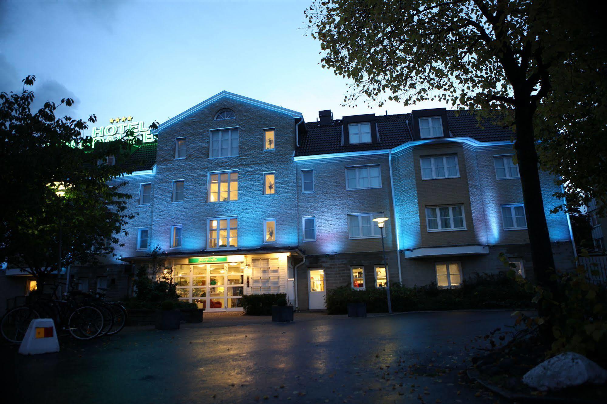 Hotel Moelndals Bro Экстерьер фото